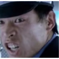 证件在这呢